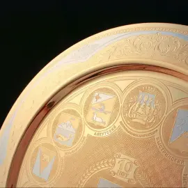 Тарель корпоративная подарочная (350 мм)